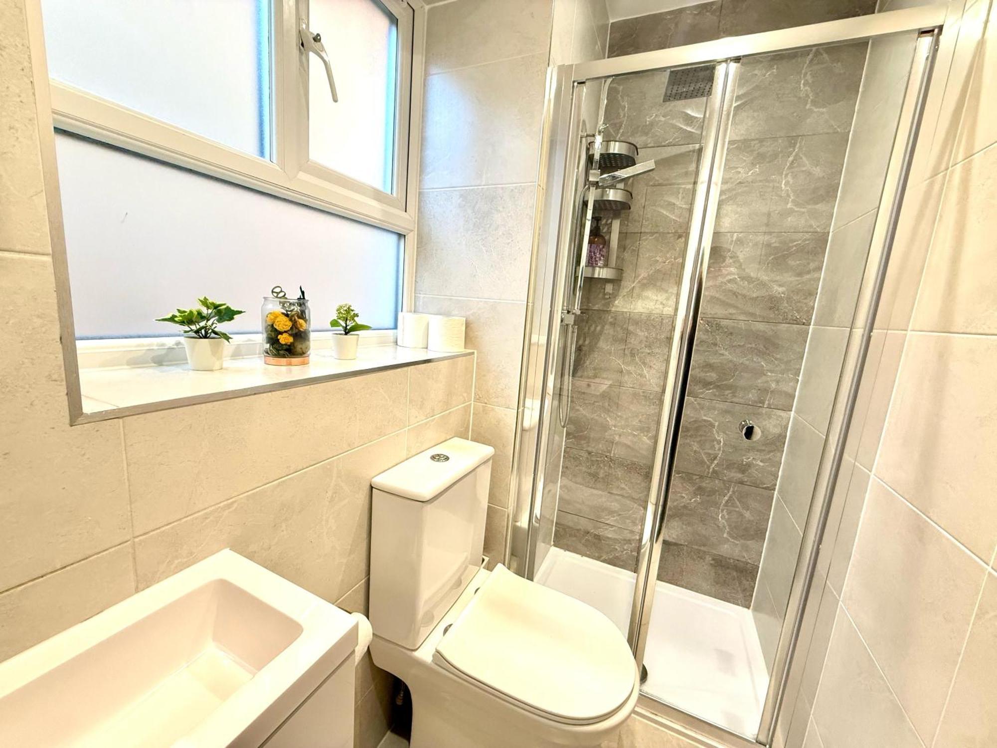Panorama House, Luxury 2-Bedroom Apartment 2 Kidlington Exterior photo
